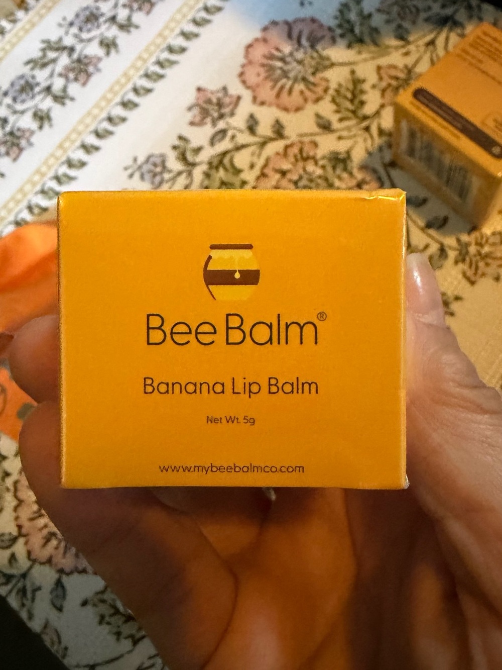 Bee balm Banana Lip Balm - Nourishing Yellow Lip Care